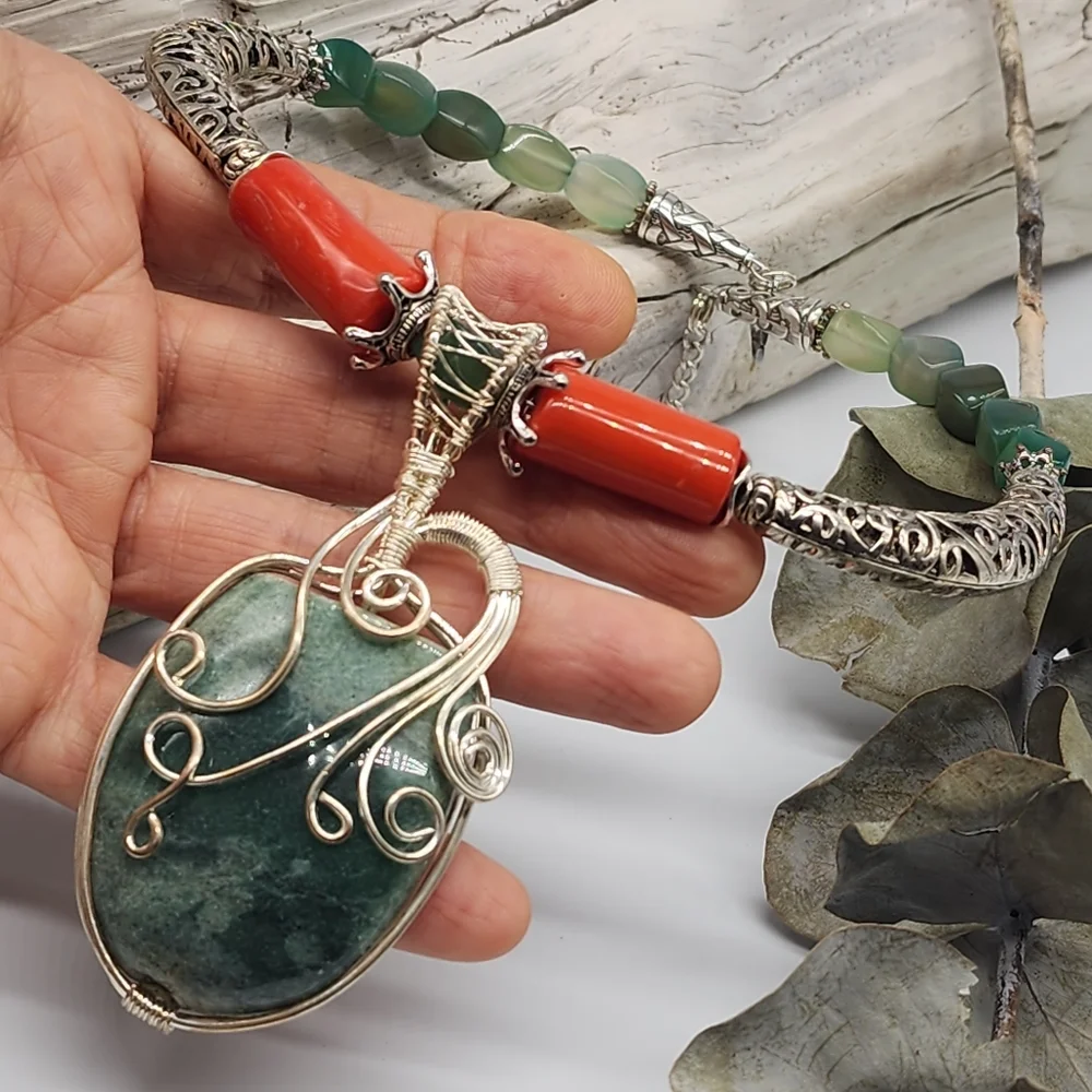 Designer Silver Necklace Natural Malaysia Green Jade Pendant Red Coral